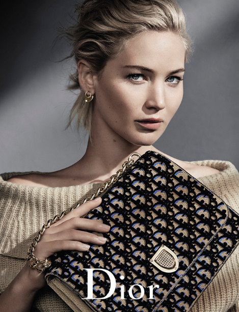 Дженнифер Лоуренс представила новую сумку Diorever 2016