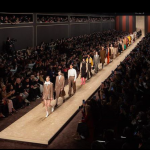 Неделя моды в Милане: последний показ Fendi, созданный Карлом Лагерфельдом.